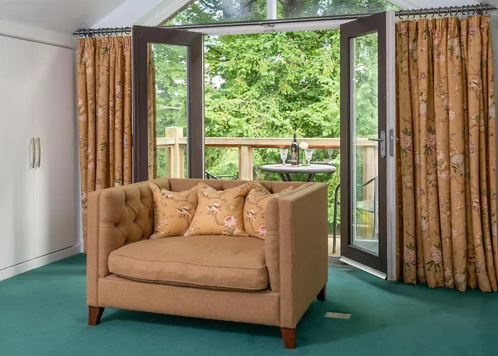 Casa de Férias The Gardeners Cottage, Hutton John Is A Luxurious With Hot Tub 10 Minutes From Ullswater *